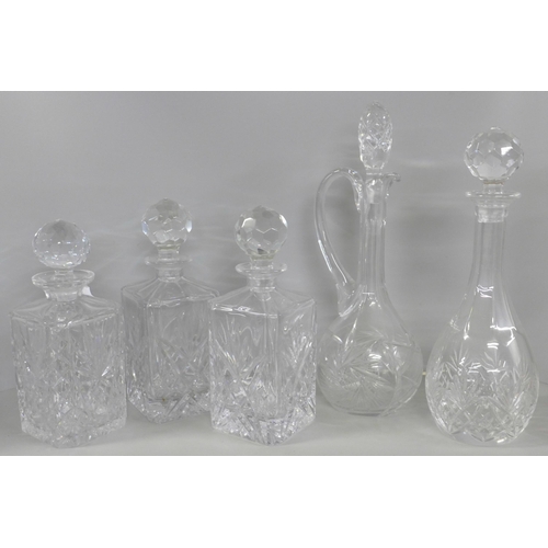 1178 - A collection of five crystal decanters **PLEASE NOTE THIS LOT IS NOT ELIGIBLE FOR IN-HOUSE POSTING A... 