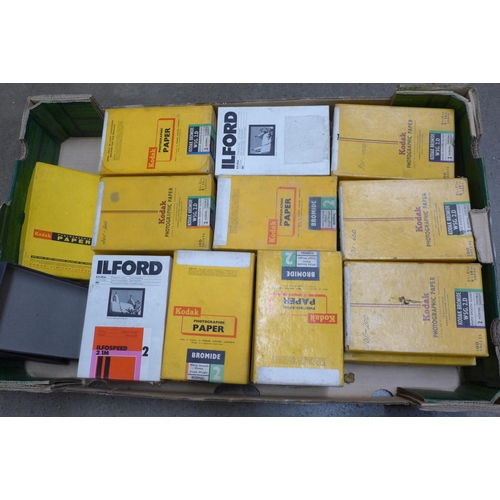 1181 - A collection of over 25 Kodak and Ilford photographic paper boxes, 1950s and later **PLEASE NOTE THI... 