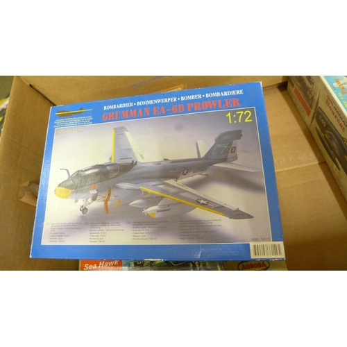 1183 - A collection of model aircraft kits