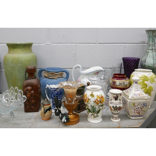 1210 - A collection of glass and china vases **PLEASE NOTE THIS LOT IS NOT ELIGIBLE FOR IN-HOUSE POSTING AN... 