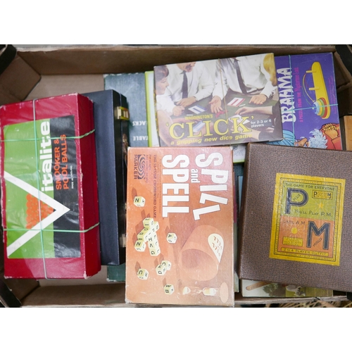 1211 - A collection of card games and puzzles **PLEASE NOTE THIS LOT IS NOT ELIGIBLE FOR IN-HOUSE POSTING A... 