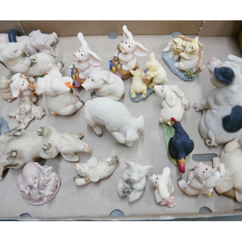 1234 - A collection of pig ornaments **PLEASE NOTE THIS LOT IS NOT ELIGIBLE FOR IN-HOUSE POSTING AND PACKIN... 