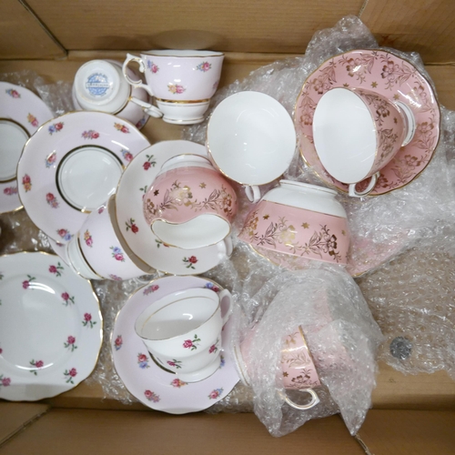 1236 - A collection of Colclough pink china **PLEASE NOTE THIS LOT IS NOT ELIGIBLE FOR IN-HOUSE POSTING AND... 