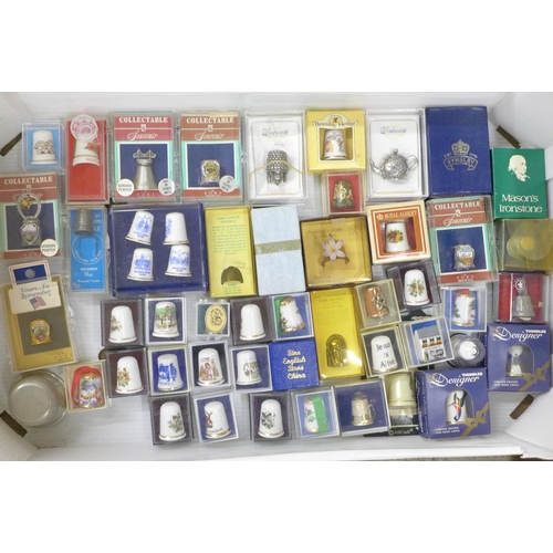 1240 - A large collection of thimbles including Royal Albert, Aynsley and Mason's, etc. **PLEASE NOTE THIS ... 