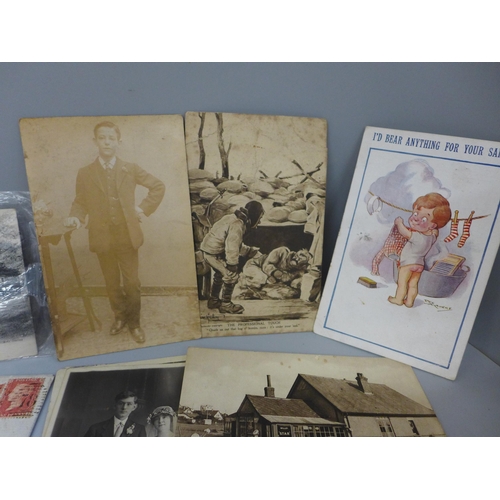 658 - A collection of approximately 60 postcards and letters including photographic WWI military and other... 