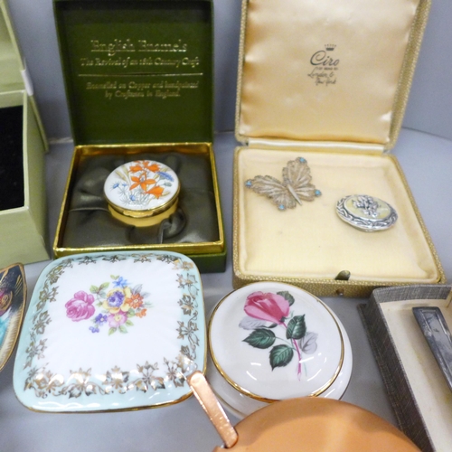 717 - Two enamel boxes, Bilston and Crummles, a Papillon Austrian crystal butterfly box, Wedgwood miniatur... 