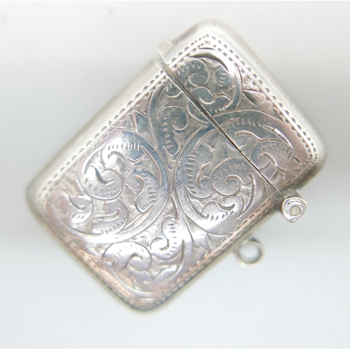 895 - A silver vesta case, Chester 1901