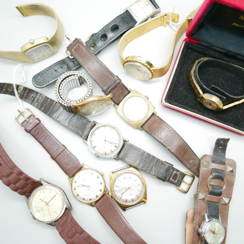 926 - A collection of mechanical wristwatches, including Timex and Everite