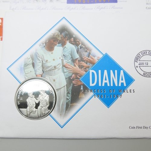 947 - A collection of coin sets, mostly Princess Diana and other Royalty first day covers including a £5 c... 