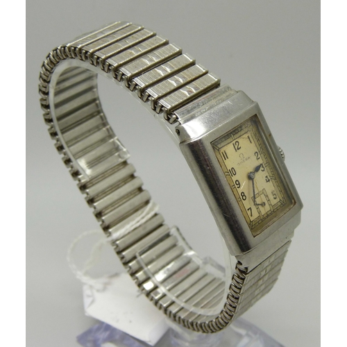 981 - A gentleman's 1930s stainless steel Omega tank wristwatch, 22mm case