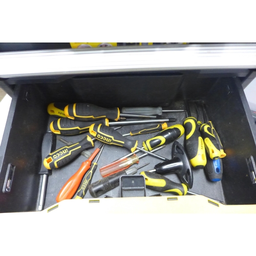 2020 - A Stanley Fatmax modular rolling workshop tool box trolley and assorted tools including screwdrivers... 