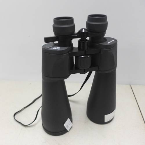 2082 - A set of Praktica Superzoom 20-100x70 binoculars, a set of Visionary Classic 10 x 50 binoculars, a Y... 