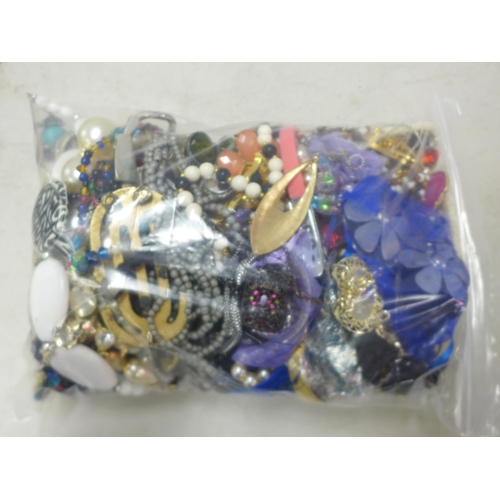 2101 - 3 Bags of costume jewellery