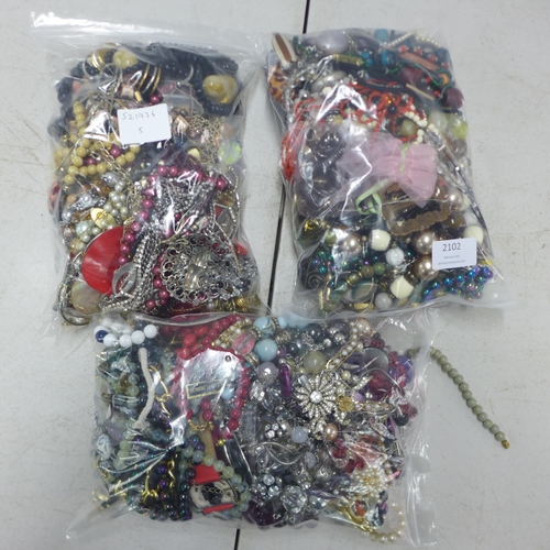 2102 - 3 Bags of costume jewellery