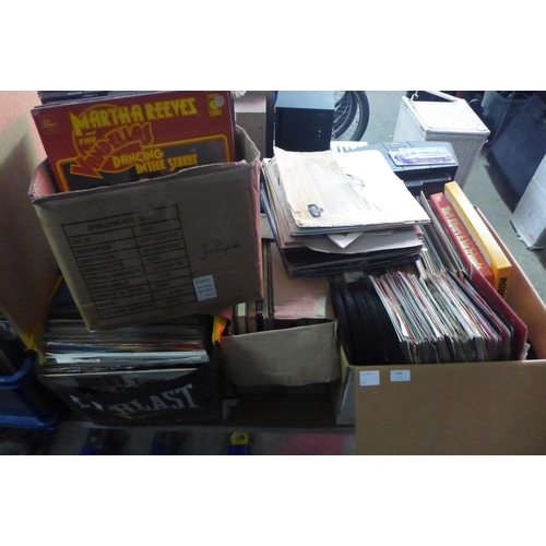 2144 - A large quantity of LP records and 7