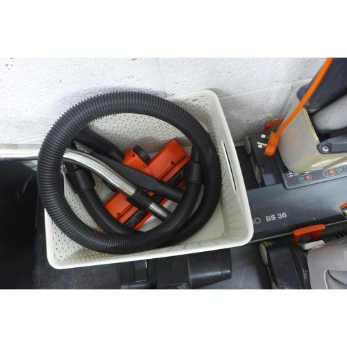 2158 - A Henry HVR160-11 vacuum cleaner