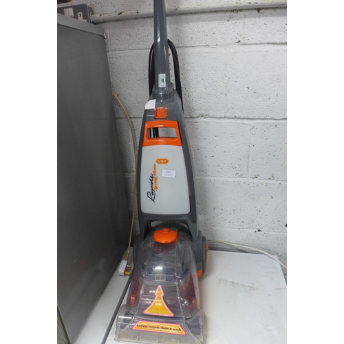 2161 - A Vax Rapide Spring Clean carpet cleaner