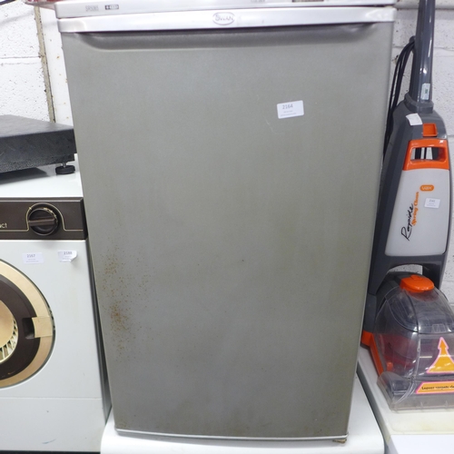 2164 - A Swan SR5065 under counter fridge