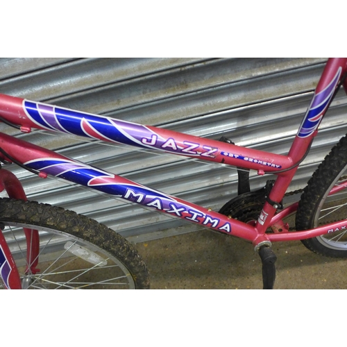 2176 - A Carrera 7005 TSIX aluminium framed MTB, a Maxima Jazz ladies MTB and a Townsend Town and Country r... 