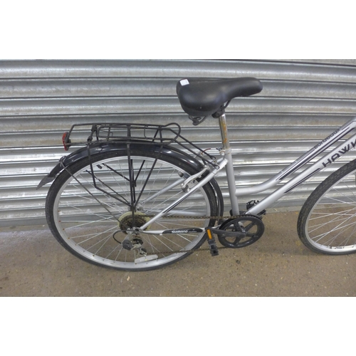 2182 - A women's Hawk Bordeaux hybrid bike