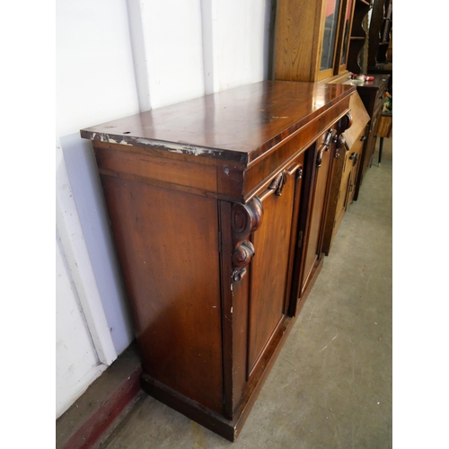 75 - A Victorian mahogany chiffonier