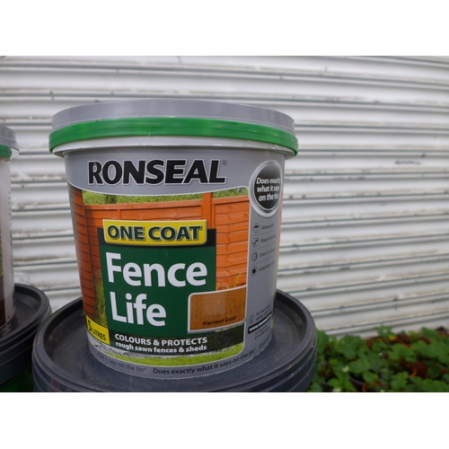 2202 - Three tubs of Ronseal One Coat Fence Life (one Dark Oak and two Harvest Gold), four tubs of Autumn G... 