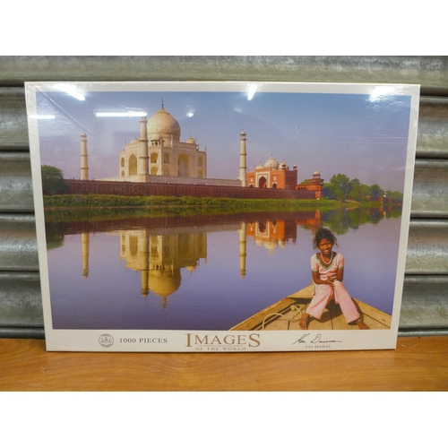 2259 - 5 x 1000 piece jigsaw puzzles; 2 Bavarian Castle, 2 Musee du Louvre and 1 Taj Mahal - sealed