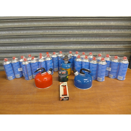 2268 - 25 Camping Gaz Isobutane mix 220g gas canisters and a quantity of camping items including kettles, S... 