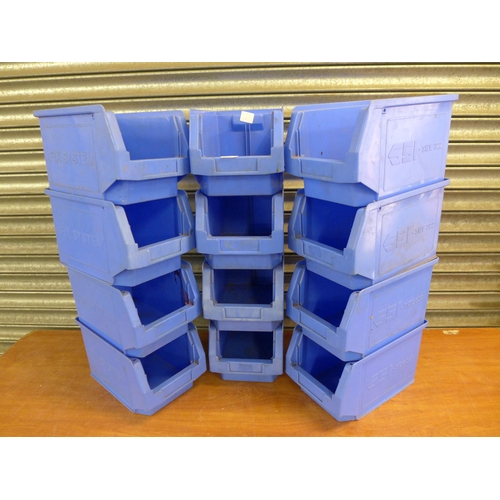 2323 - 12 Fix-System storage bins