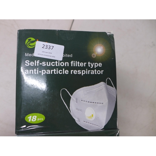 2337 - 4 Boxes of 18 heavy duty disposable respirator masks