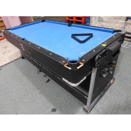 3055 - Sureshot 4-in-1 Multi Games Table, No accessories/damaged. RRP £459.99 + VAT  *Item is subject to VA... 