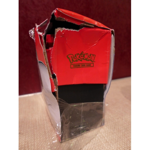 3119 - Pokemon Elite Trainer Box & 3 Pokeballs (Damaged) *Item is subject to VAT(319-472)