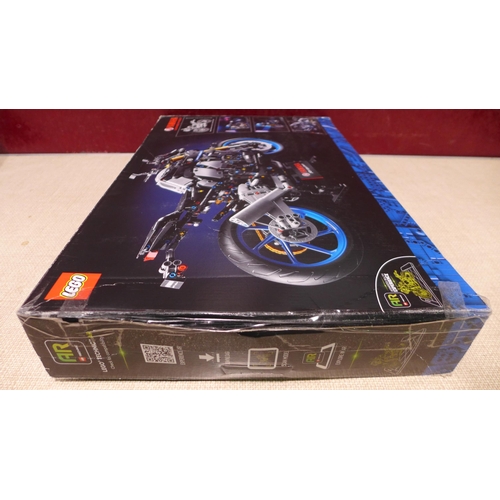 3151 - Lego Technic Yamaha MT-10SP Bike (incomplete) original RRP £119.99 + VAT *Item is subject to VAT(319... 