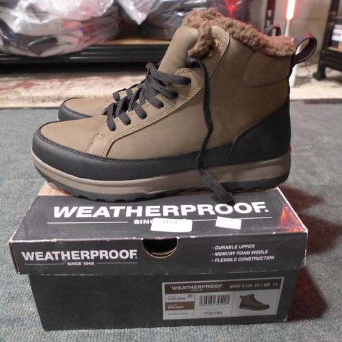 3175 - Pair of men's weatherproof brown boots - UK size 10 * this lot is subject to VAT