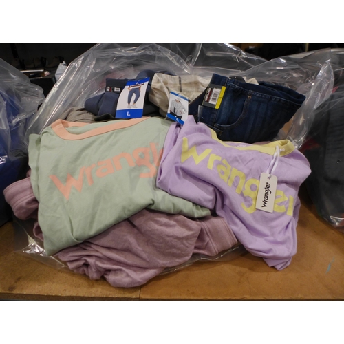 3251 - Assortment of women's wrangler T-Shirts and Lounge wear - Various sizes/styles etc. *This lot is sub... 