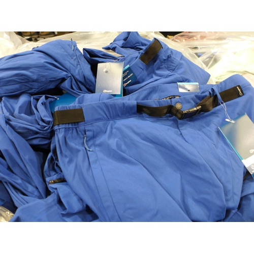 3255 - Quantity of men's Blue Berghaus Lomaxx pants - Mixes sizes. *This lot is subject to VAT