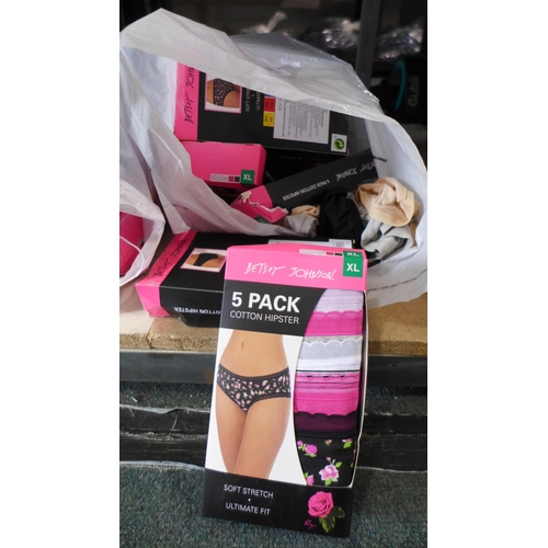 3266 - Quantity of ladies Betsey Johnson briefs (mainly size XL). *This lot is subject to VAT