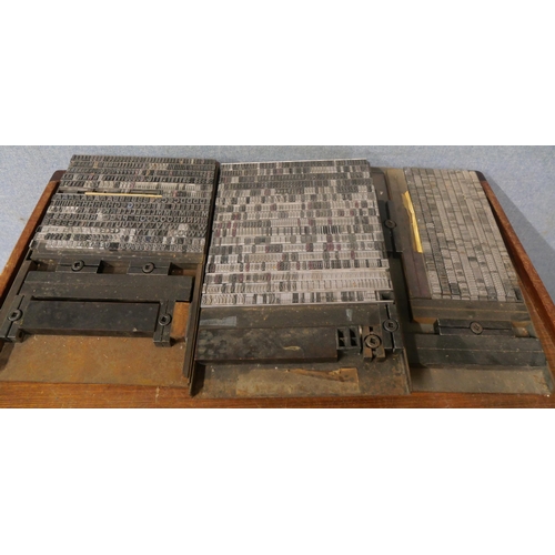 383 - Three trays of metal letter press print type (numbers and letters)