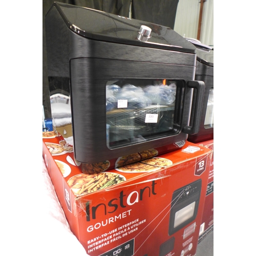 3283 - Instant Pot Air Fry Oven  *Item is subject to VAT(319-404)