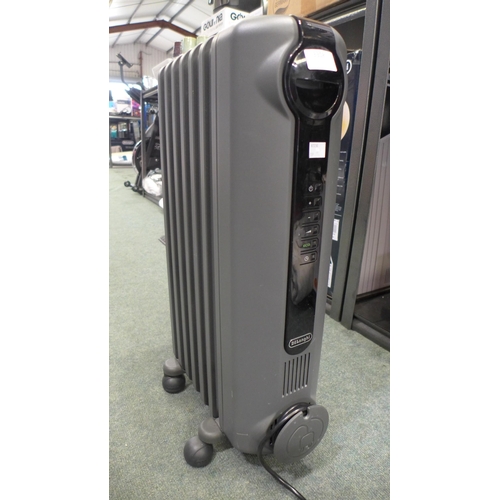 3308 - Delonghi Oil Filled Grey Radiator *Item is subject to VAT(319-493)