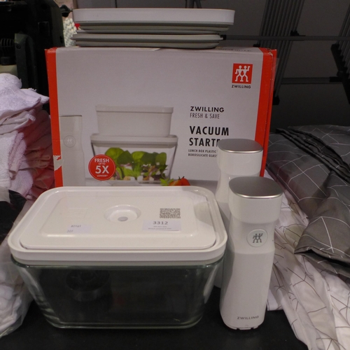 3312 - Zwilling Vacuum Storage Containers *Item is subject to VAT(319-457)