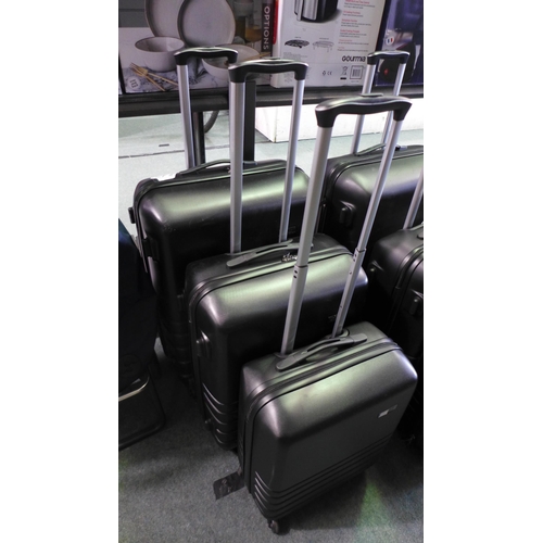 3376 - Rock Byron 3Pc Charcoal Luggage Set,  original RRP £108.33 + VAT   *Item is subject to VAT(319-307)