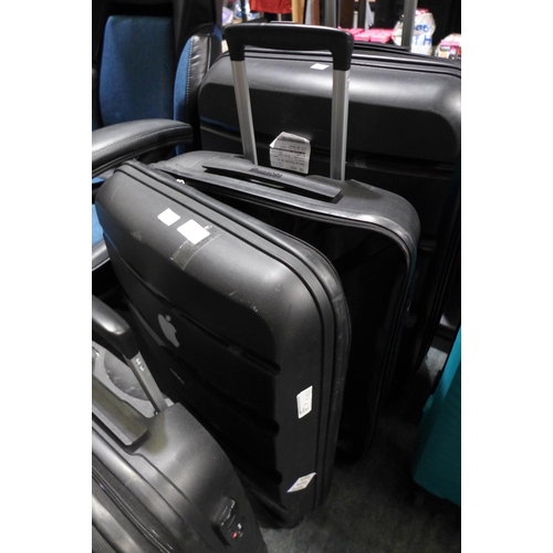 3393 - At Bon Air 3Pc Black Luggage Set , original RRP  £120.83 + VAT  *Item is subject to VAT(319-407)