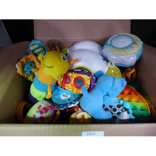 3454 - Box of childrens toys (319-810)  * This lot is subject to vat