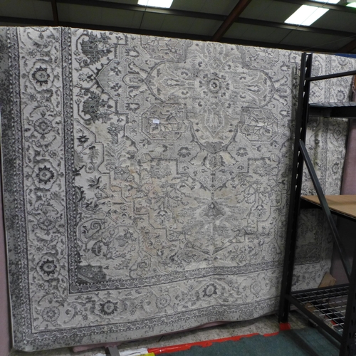 3471 - Centenno Rug 8'X10'   *Item is subject to VAT(319-387)