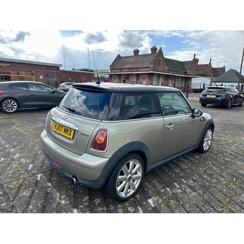 2391 - Mini Cooper EURO4 2007 with a manual gearbox HJ07 MKX 1598cc MOT 20.07.24 - 101139 recorded miles - ... 