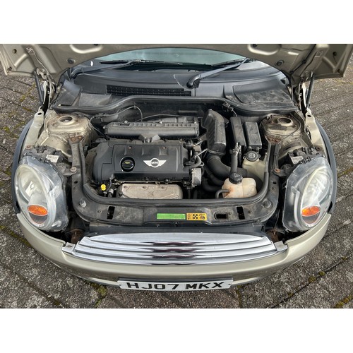 2391 - Mini Cooper EURO4 2007 with a manual gearbox HJ07 MKX 1598cc MOT 20.07.24 - 101139 recorded miles - ... 