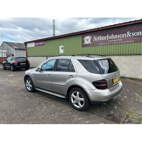 2392 - Mercedes ML320 CDi Sport 2005 with an automatic gearbox  FL55 VVG 2987cc  Diesel MOT 21.09.24 (disab... 