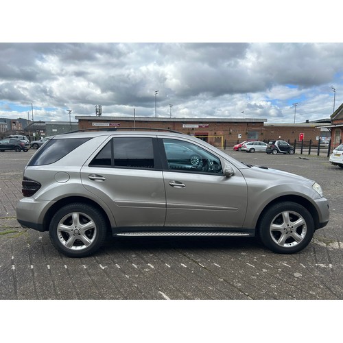 2392 - Mercedes ML320 CDi Sport 2005 with an automatic gearbox  FL55 VVG 2987cc  Diesel MOT 21.09.24 (disab... 