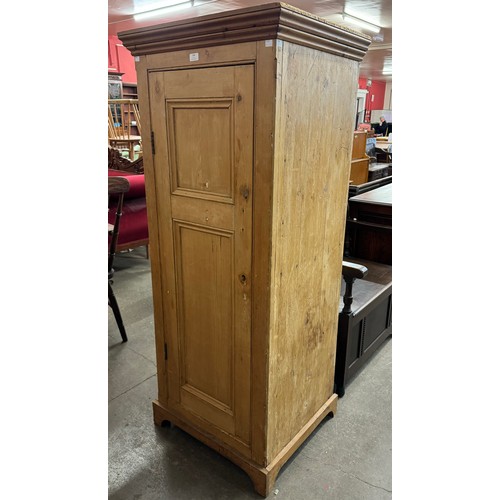 106 - A Victorian pine cupboard